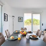 Daire La Canopee Parking Prive Climatisation Terrasse Recente De Standing La Grande Motte