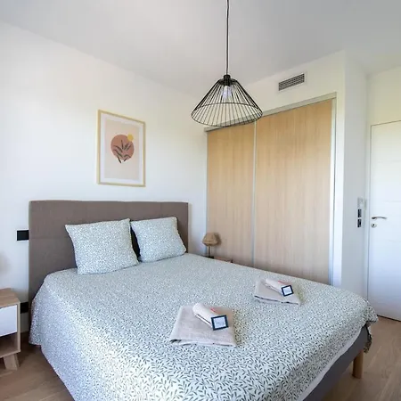 La Canopee Parking Prive Climatisation Terrasse Recente De Standing アパート ラ・グランド・モット