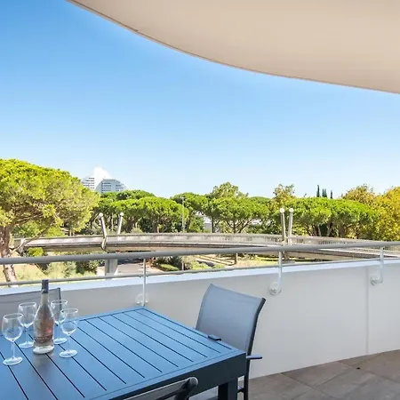 La Canopee Parking Prive Climatisation Terrasse Recente De Standing Lejlighed *